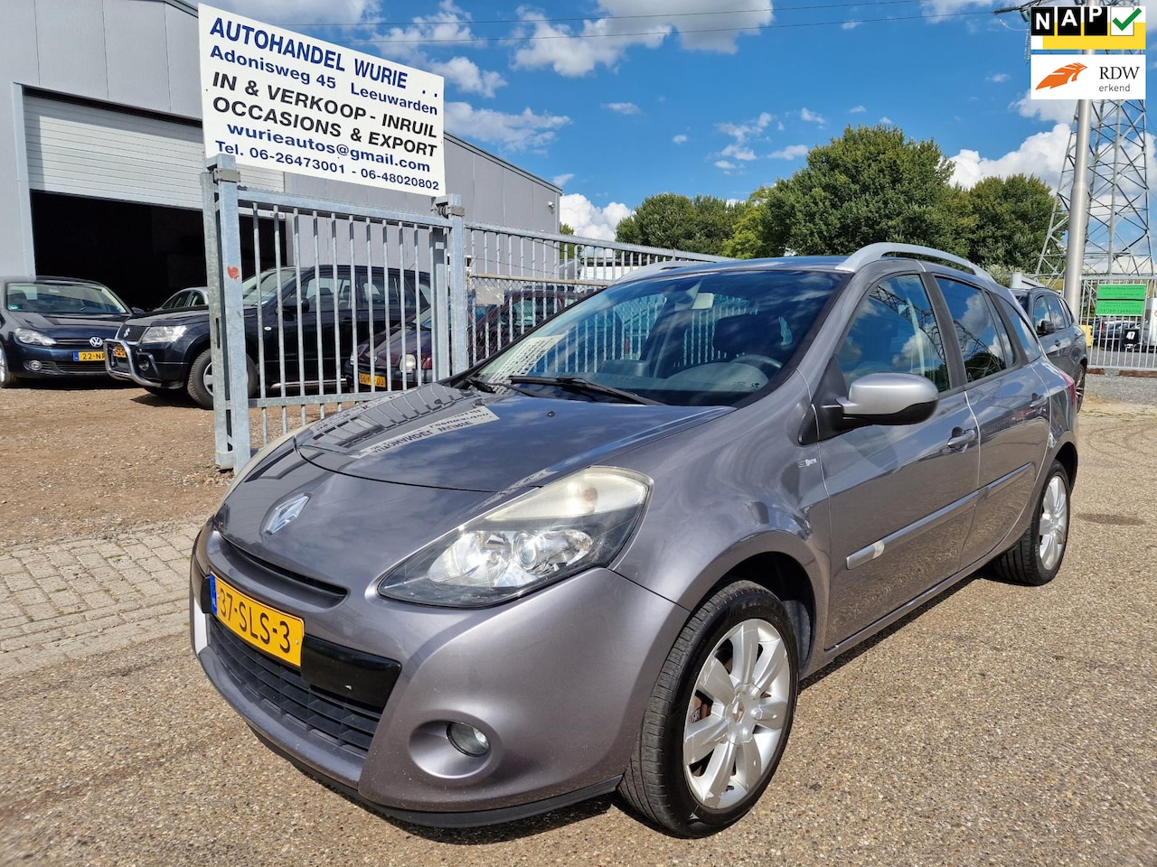 Renault Clio Estate - 1.6-16V Night & Day/Automaat/Apk01-3-2026 - AutoWereld.nl