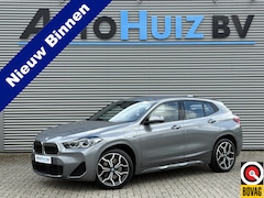 BMW X2 - xDrive25e Executive M Sport X Carplay Achteruitrijcamera 19 Inch Head-Up Display Adaptieve