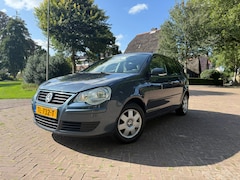 Volkswagen Polo - 1.2-12V Trend | Airco | Bluetooth | 5deurs | Nw. APK