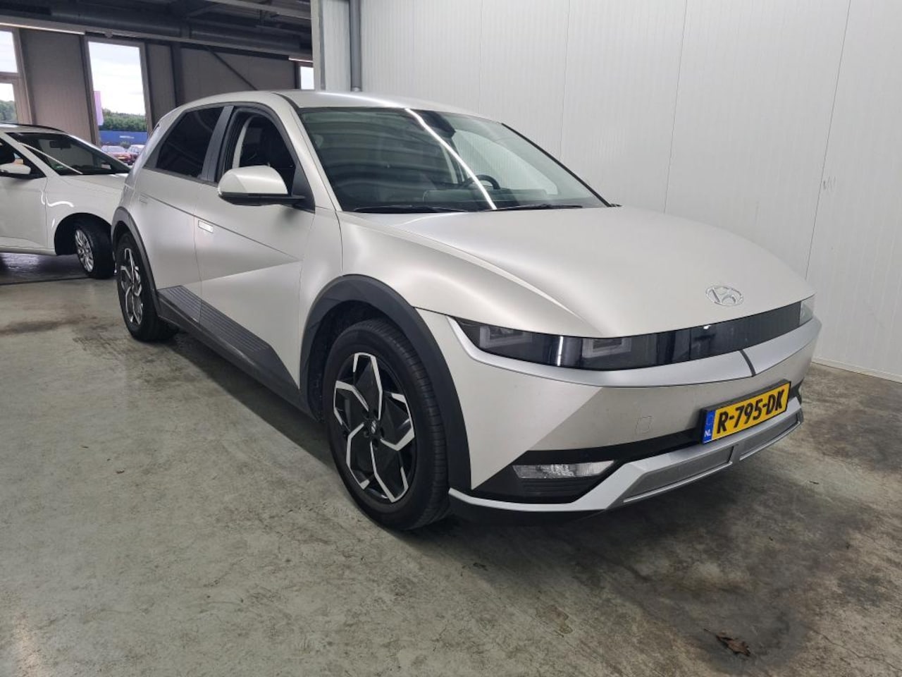 Hyundai IONIQ 5 - CONNECT+ 73KWH/LEER/CAM.ACARPLAY - AutoWereld.nl