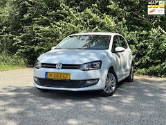 Volkswagen Polo - 1.2-12V Comfortline | 5 Deurs + Cruise |