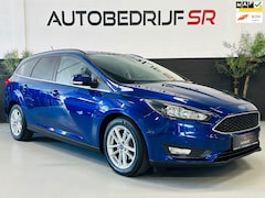 Ford Focus Wagon - 1.0 Titanium PDC Navigatie Stoelverwarming APK GARANTIE