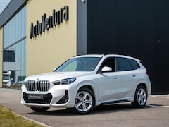BMW X1 - sDrive20i Steptronic M-Sport | Trekhaak | Elektrische stoelen | Adap. LED | Harman Kardon