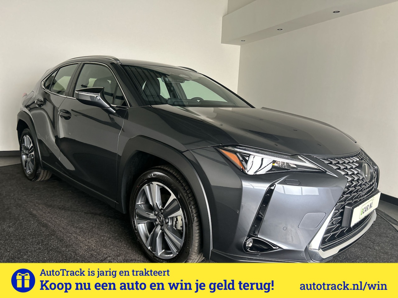Lexus UX - 300e Luxury Line 73 kWh | 45% korting | Winter-pakket | Tech Pack | Mooi groot multimedia - AutoWereld.nl