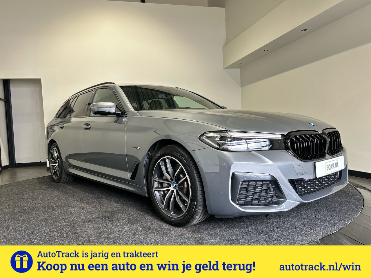 BMW 5-serie Touring - 530e Business Edition Plus | Live cockpit professional | Connected pack professional | - AutoWereld.nl