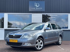 Skoda Octavia Combi - 1.6 TDI Greentech / Navi / Trekhaak / Airco