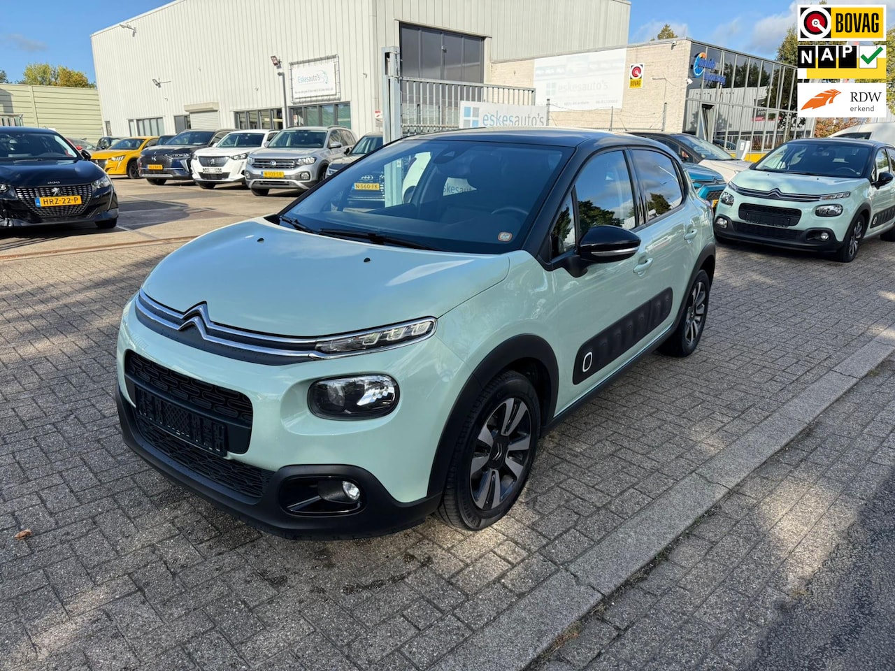 Citroën C3 - 1.2 PureTech Business 1.2 PureTech Business, Automaat, Panodak, Garantie - AutoWereld.nl