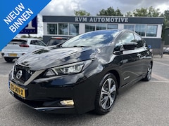 Nissan LEAF - Tekna 40 kWh 1e Eigenaar | Origineel NL Auto | 360° Camera | Afneembare Trekhaak | Stoel