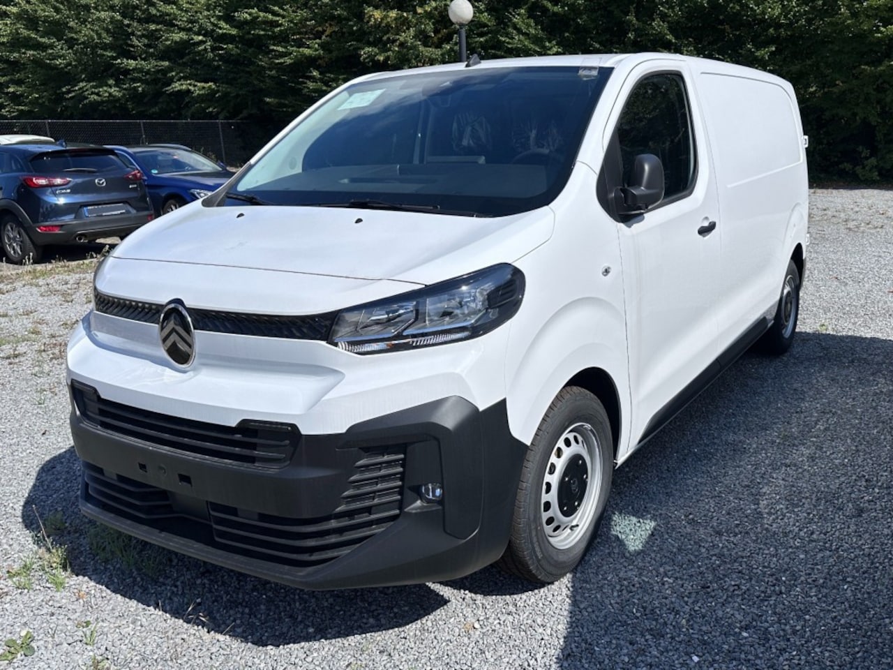 Citroën Jumpy - 2.0 BLUEHDI 145 pk L2 NAVI CAMERA - AutoWereld.nl