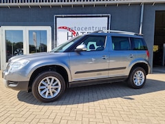 Skoda Yeti - 1.2 TSI ELEGANCE AUTOMAAT Climate en Cruise Panorama trekhaak