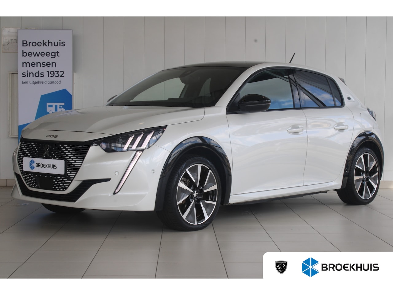 Peugeot e-208 - EV GT Pack 50 kWh 136-PK | LUXE UITVOERING | 3-FASE | ALCANTARA | PANORAMA DAK | ADAPTIVE - AutoWereld.nl