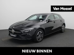 Mercedes-Benz A-klasse - 250 e Luxury Line | Automaat | LMV | Half leder | Virtual cockpit | Parkeer sensoren | Cru