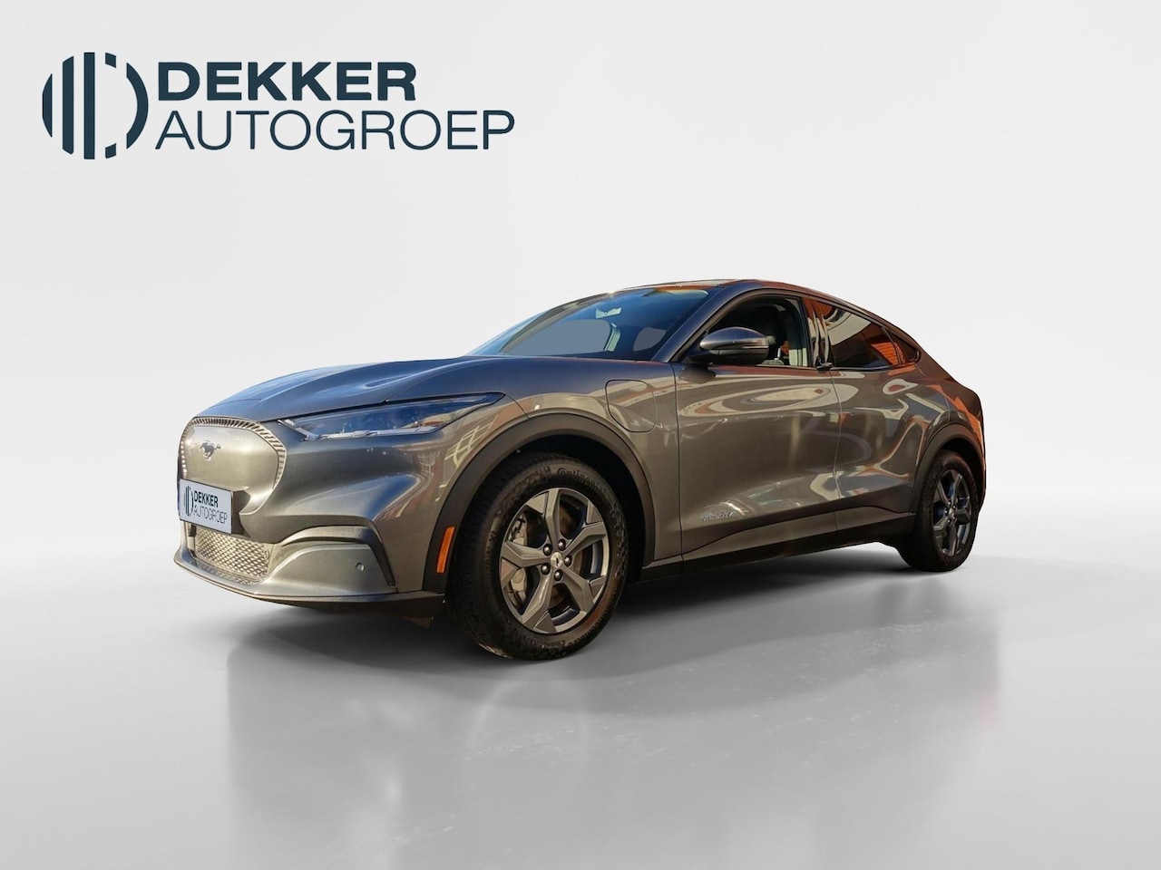Ford Mustang Mach-E - 75kWh 258pk RWD Automaat - AutoWereld.nl