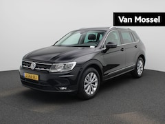 Volkswagen Tiguan - 1.5 TSI Comfortline Business | LMV | Parkeer sensoren | Panorama dak | Climate control | D