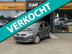 Volkswagen Polo - 1.2 TSI Highline DSG/PANO/STLVRM/CARPLAY/PDC/CRUISE/BOMVOL/LMVELGEN