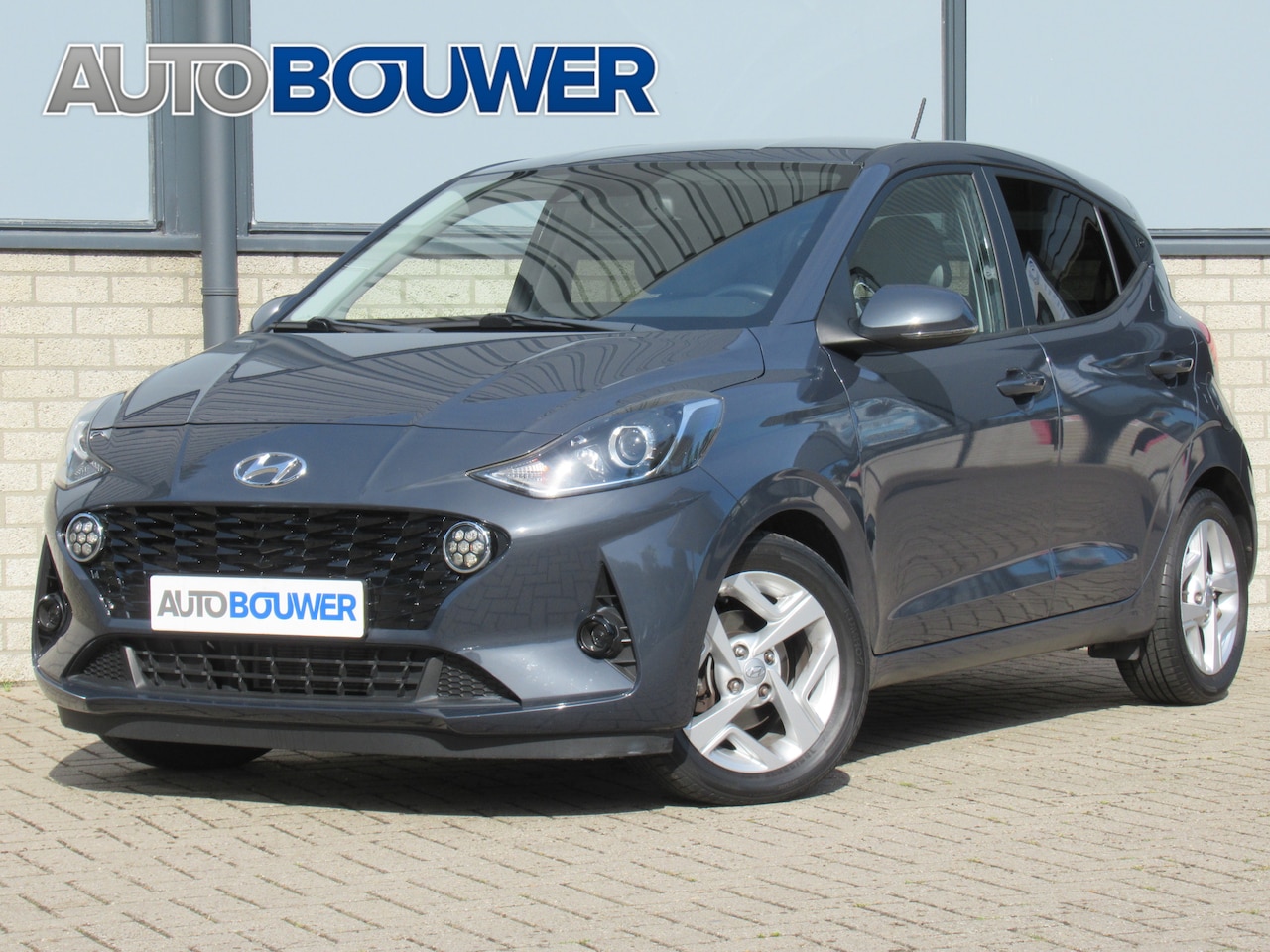 Hyundai i10 - 1.0 Premium Automaat 1e eigen | dealer onderh | stoel+stuur verw | navi | camera | cruise - AutoWereld.nl
