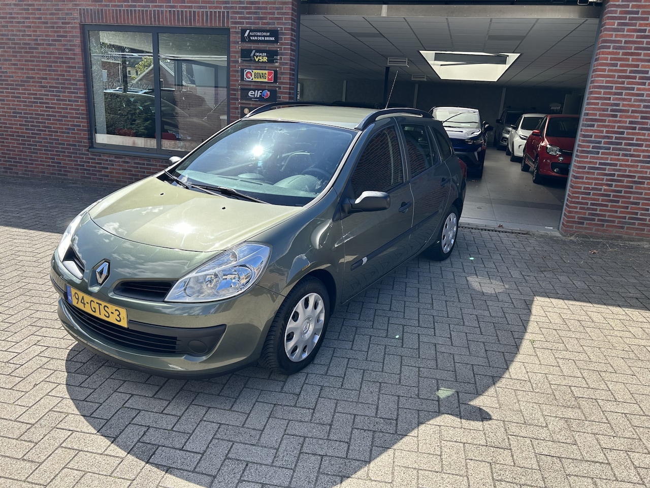 Renault Clio Estate - 1.2 TCE Expression 1.2 TCE Expression - AutoWereld.nl