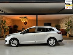 Renault Mégane Estate - 1.2 TCe Limited Garantie Facelift Cruise Navi Clima Led Rijklaar