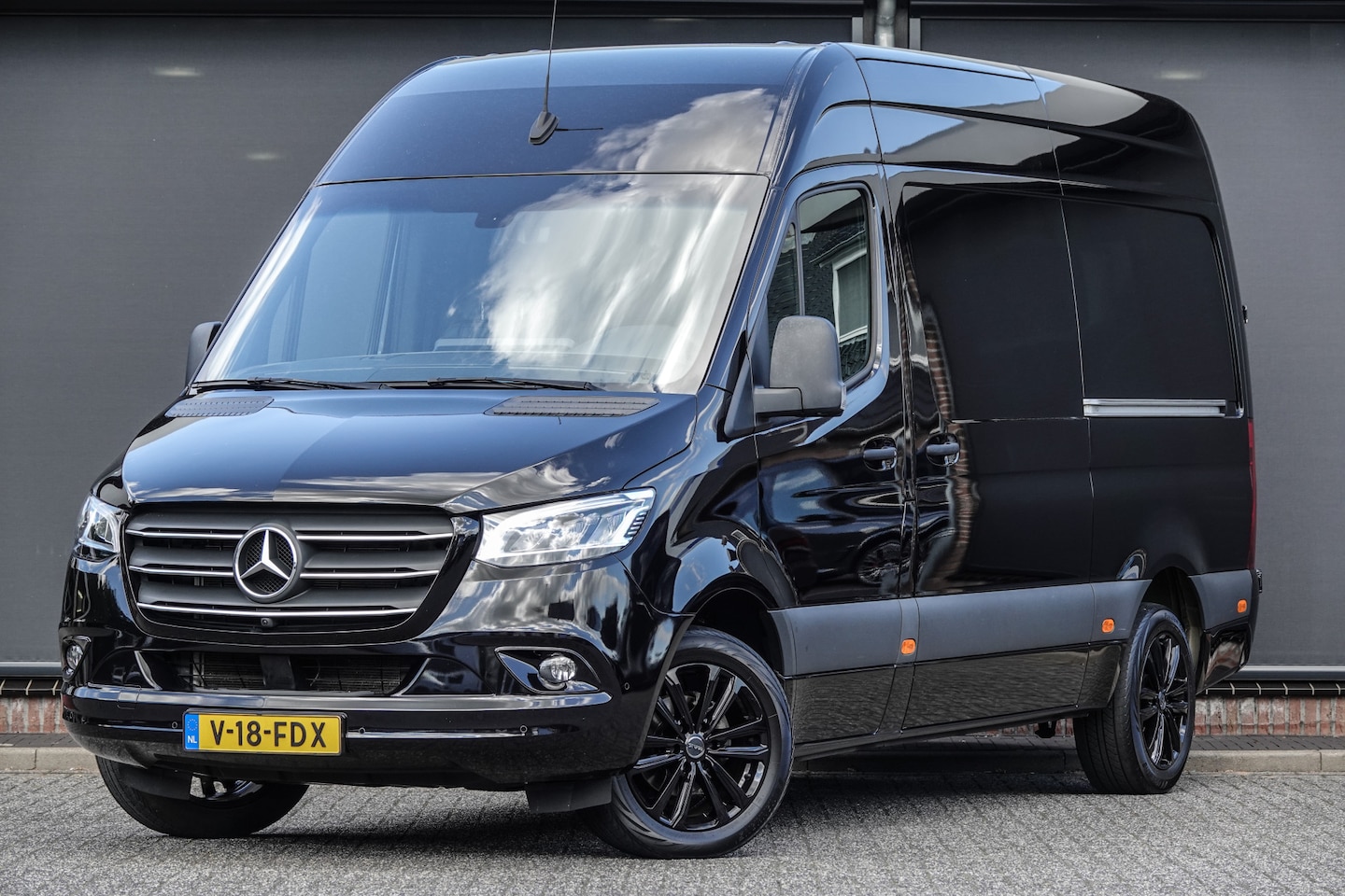 Mercedes-Benz Sprinter - L2H2 319Cdi 190Pk 9G-Tronic | 2xSchuifdeur | RWD | 3.500Kg trekgewicht | 360° Camera | Cam - AutoWereld.nl