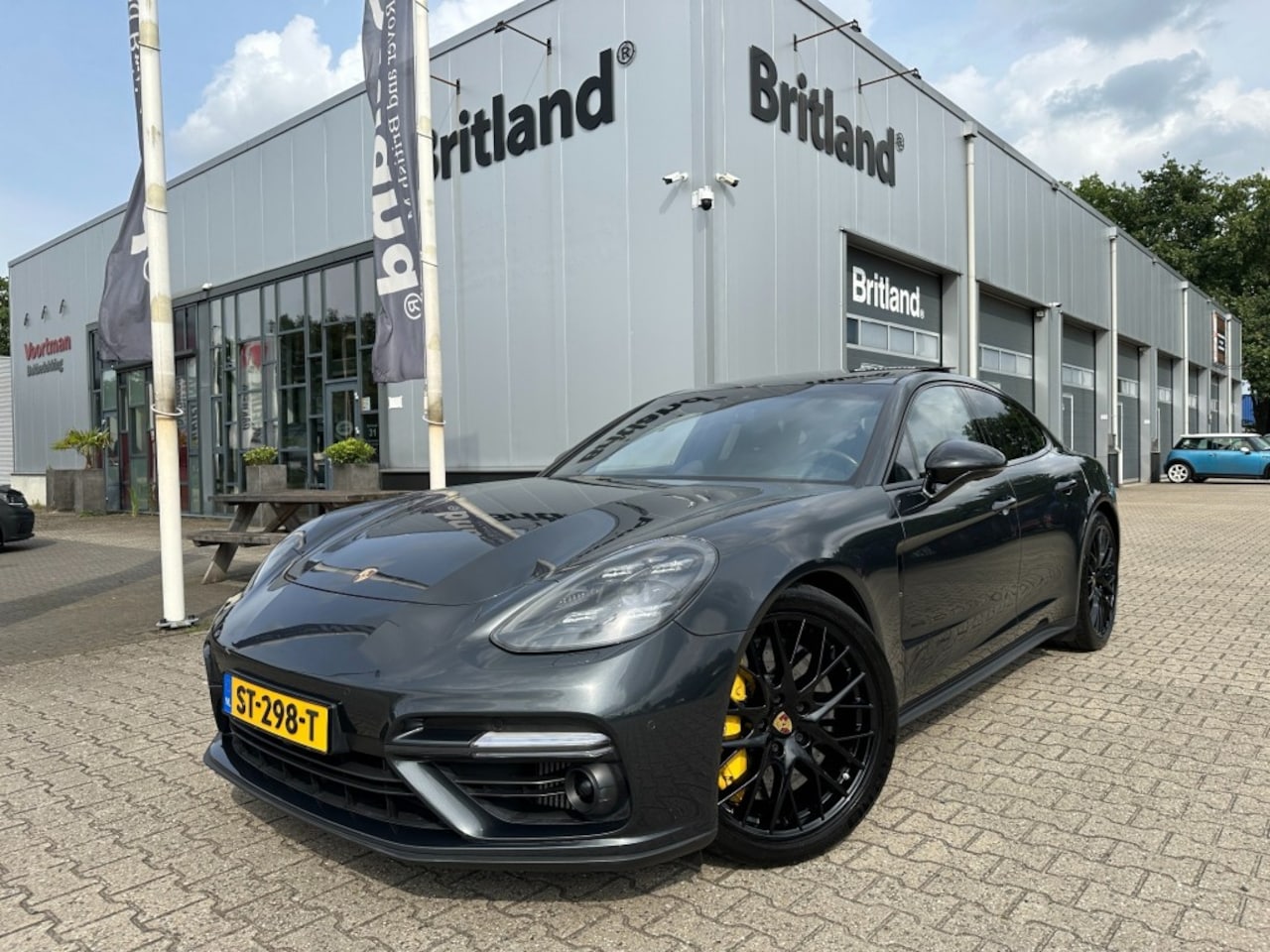Porsche Panamera - 4.0 Turbo S E-Hybrid 2018 NL auto *Keramisch *Pano *Luchtvering *ACC - AutoWereld.nl