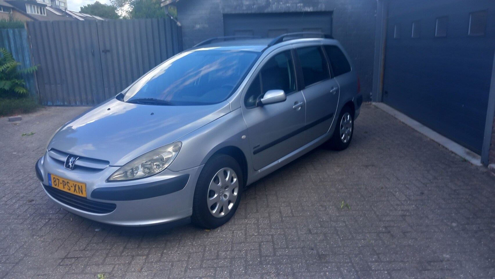Peugeot 307 Break - 1.6-16V Navtech 1.6-16V Navtech,Climate control,Cruise control,Elektrische ramen,Radio cd speler. - AutoWereld.nl