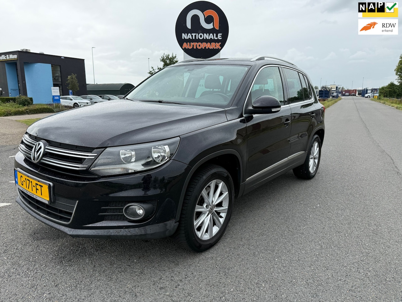 Volkswagen Tiguan - 2011 * 1.4 TSI Easyline * LMV * ELEC. RAMEN * AIRCO * CLIMA - AutoWereld.nl
