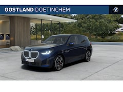 BMW X3 - 30e xDrive M Sport Automaat / Panoramadak / Trekhaak / Sportstoelen / Stoelventilatie / Co