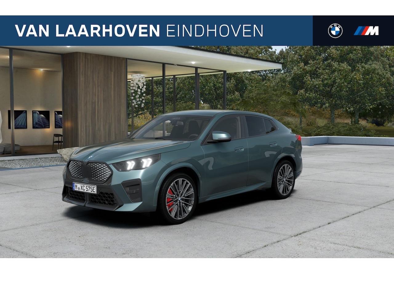 BMW iX2 - eDrive20 M Sport / Sportstoelen / Achteruitrijcamera / Adaptieve LED / M Adaptief onderste - AutoWereld.nl