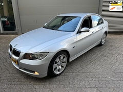 BMW 3-serie - 318i Dynamic Executive / NIEUWE APK / RIJDT SCHAKELT GOED / IJSKOUDE AIRCO