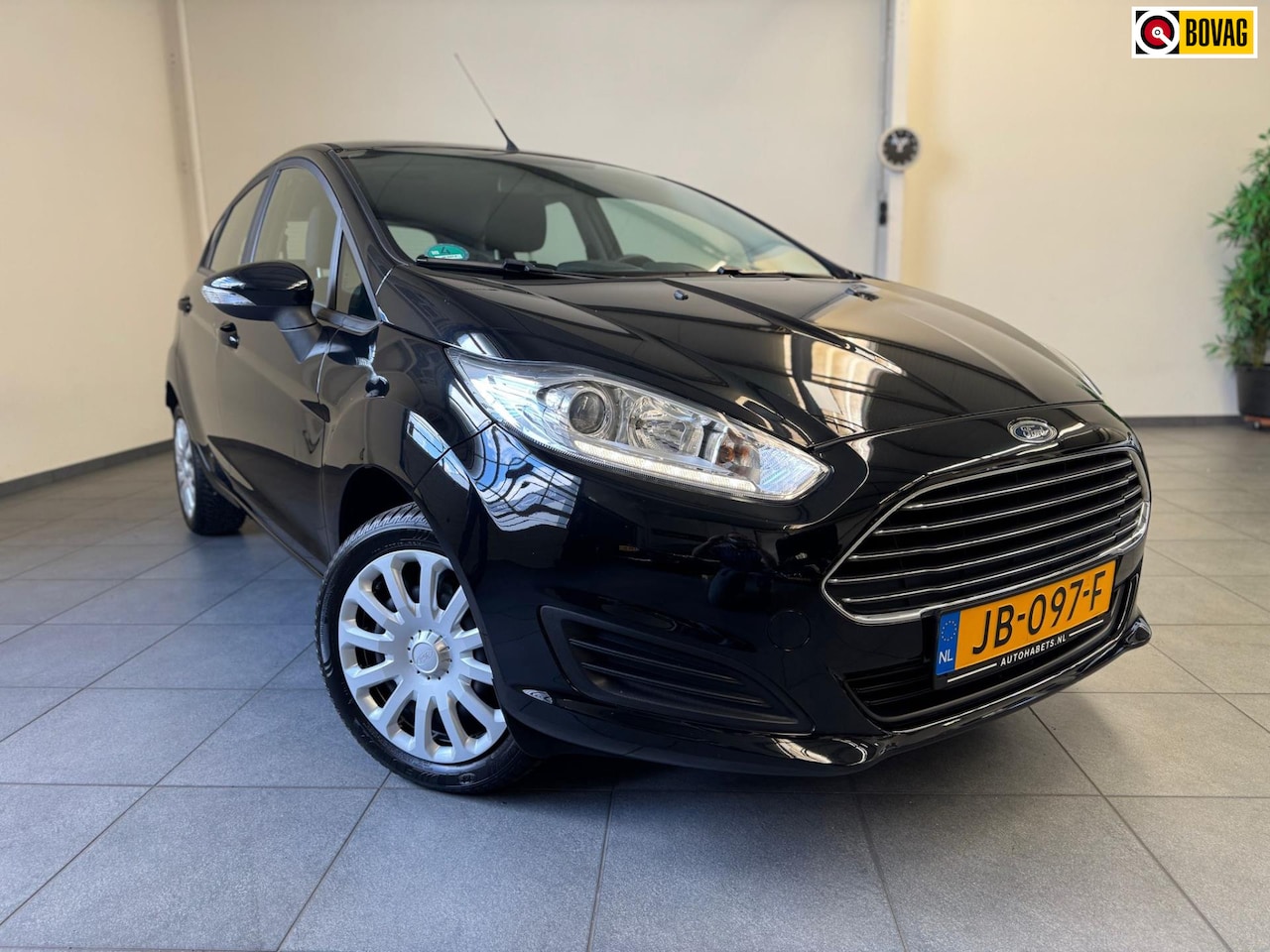 Ford Fiesta - 1.0 Style - Led - 5 drs - airco - 1e eigenaar - Dealer onderhouden! - AutoWereld.nl