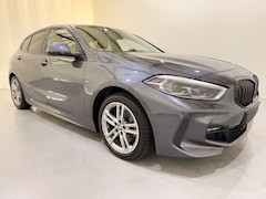 BMW 1-serie - 118i M Sport Edition Pano