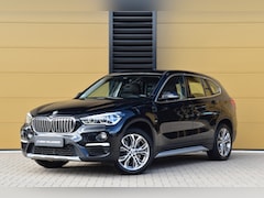 BMW X1 - sDrive20i Centennial Executive * Camera * Leder * LED * Trekhaak