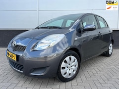 Toyota Yaris - 1.3 VVTi Comfort 5drs Airco - isofix - aux aansluiting - goed onderhouden
