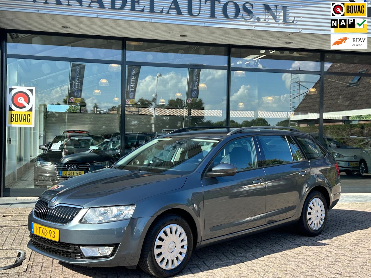 Skoda Octavia Combi - 1.2 TSI Greentech Ambition Navi Cruise Airco NAP NL-Auto Volledig Dealerhouden! - AutoWereld.nl
