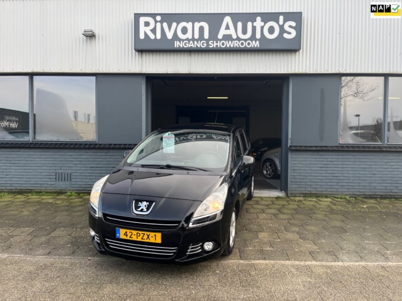 Peugeot 5008 - 1.6 VTI B. LEASE 7P. - AutoWereld.nl