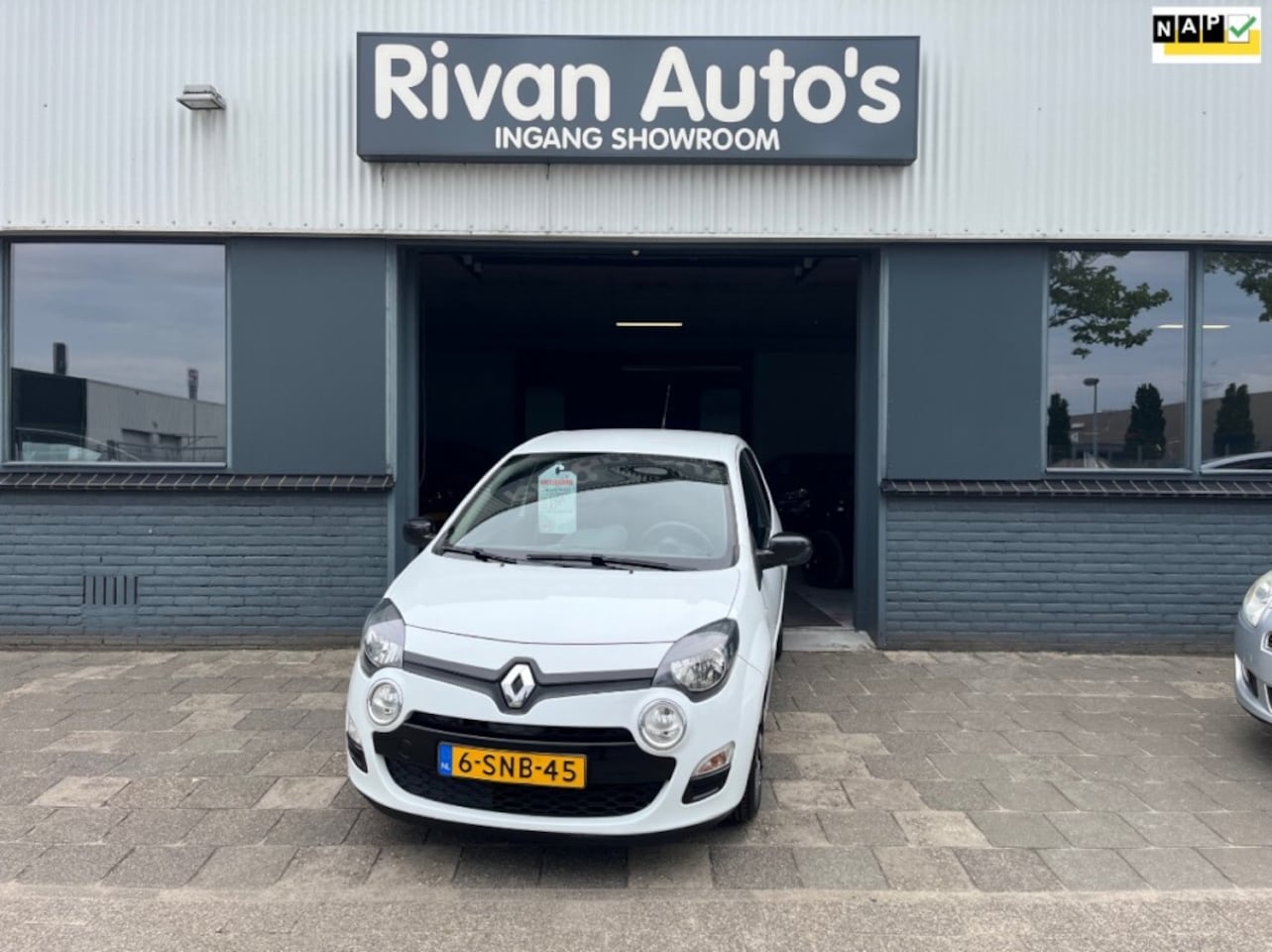 Renault Twingo - 1.2-16V Dynamique 1.2 16V DYNAMIQUE - AutoWereld.nl