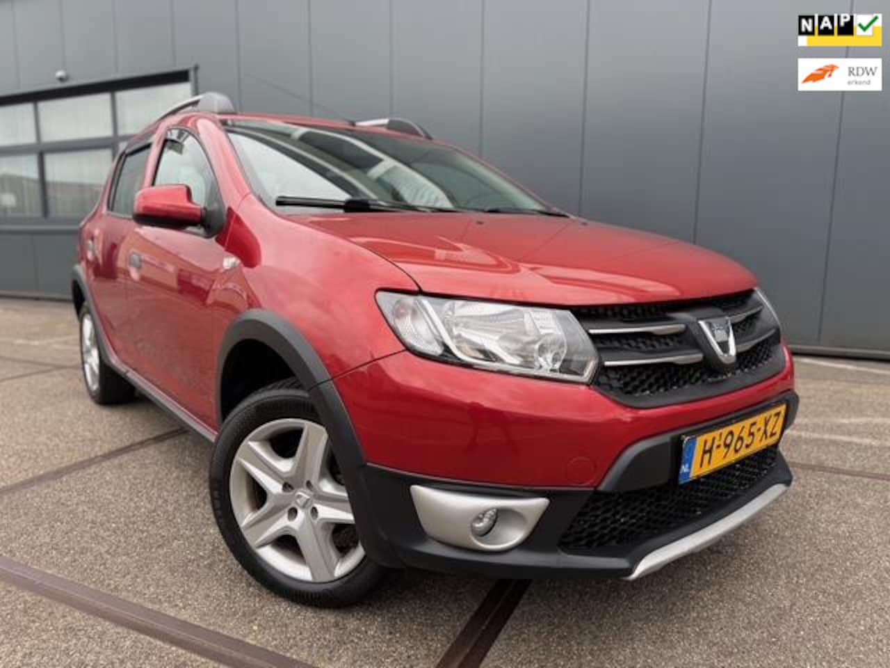 Dacia Sandero Stepway - 0.9 TCe Ambiance |Apk|Airco|Navi|Bluetooth| - AutoWereld.nl