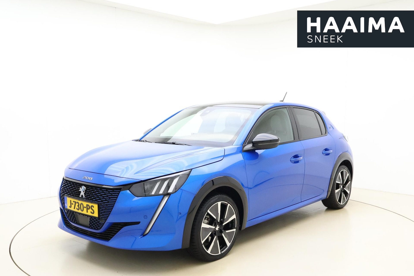 Peugeot e-208 - EV GT 350 50 kWh | Navigatie | Panorama dak | Stoelverwarming | Weinig KM! | Getint Glas | - AutoWereld.nl