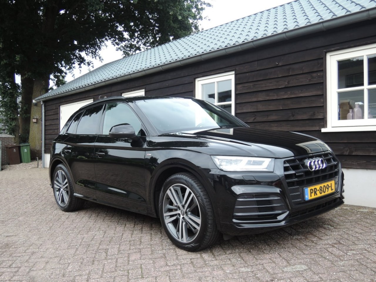 Audi Q5 - 2.0 TFSI Q. LAUNED. s-line Luchtvering - AutoWereld.nl