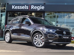 Volkswagen T-Roc - 1.5 TSI Sport Navi Led Virtual Camera ACC BLIS