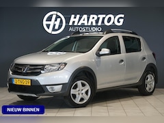 Dacia Sandero Stepway - 0.9 TCe Lauréate + AIRCO / CRUISE CONTROL / NAVIGATIE / TREKHAAK