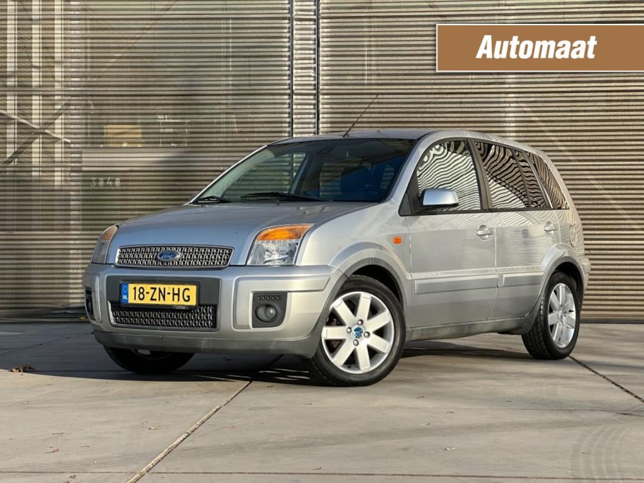 Ford Fusion - 1.6 16V FUTURA AIRCO/LEER/LM VELGEN /AUTOMAAT !! APK 1-9-2026 !! - AutoWereld.nl
