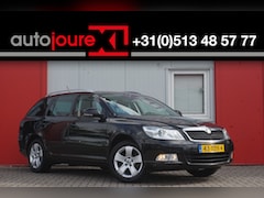 Skoda Octavia Combi - 1.4 TSI Greentech Elegance | Origineel NL | Airco | Trekhaak | Cruise Control | Radio |