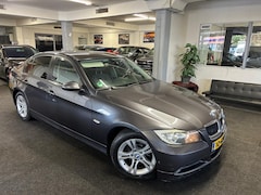 BMW 3-serie - 318i *NAP*Sedan*NAVI*Velgen