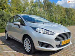 Ford Fiesta - 1.0 Style start stop 2e eigenaar airco navigatie elektrische ramen cv op afs