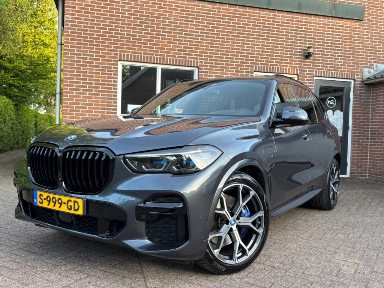BMW X5 - Xdrive 45e High Executive M-Sport, Laser, Pano, Trekhaak - AutoWereld.nl