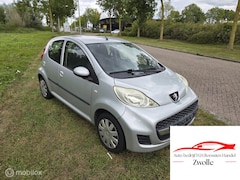 Peugeot 107 - 1.0-12V XS Urban Move