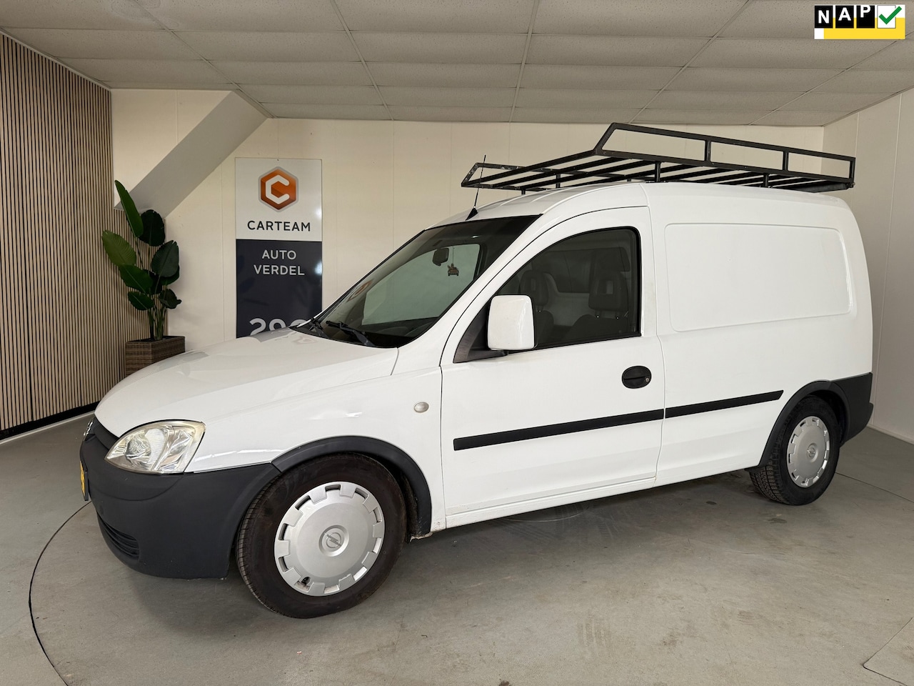 Opel Combo - 1.4-16V Base 500 kg. Trekhaak - AutoWereld.nl