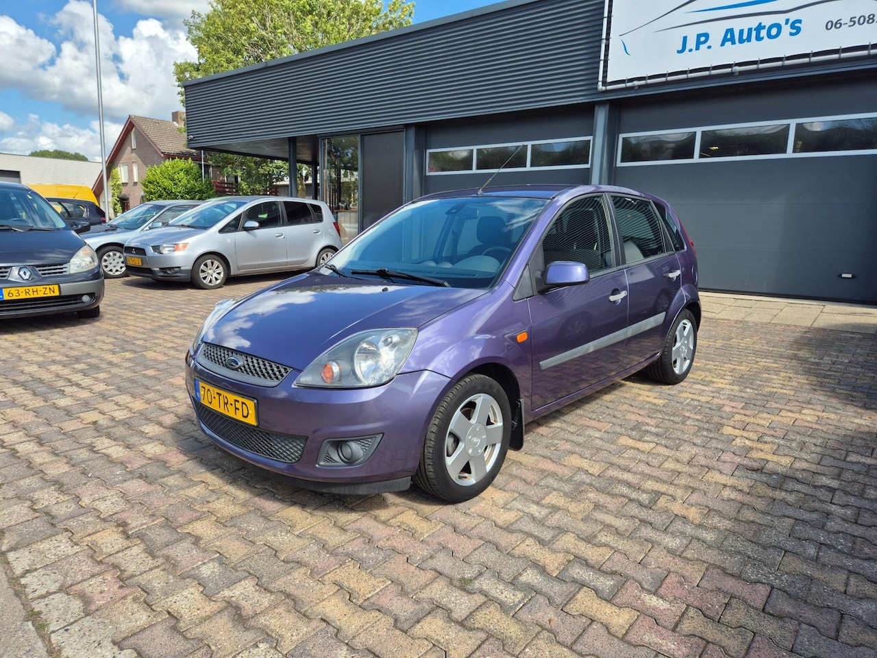 Ford Fiesta - 1.3-8V Futura AIRCO NIEUWE APK - AutoWereld.nl