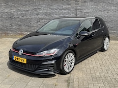Volkswagen Golf - 2.0 TSI GTI